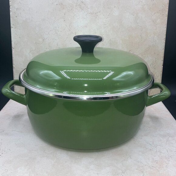 Chefs Atelier 5 QT Dutch Oven Avocado Green/ Speckled Interior Made In Serbia - Picture 1 of 12
